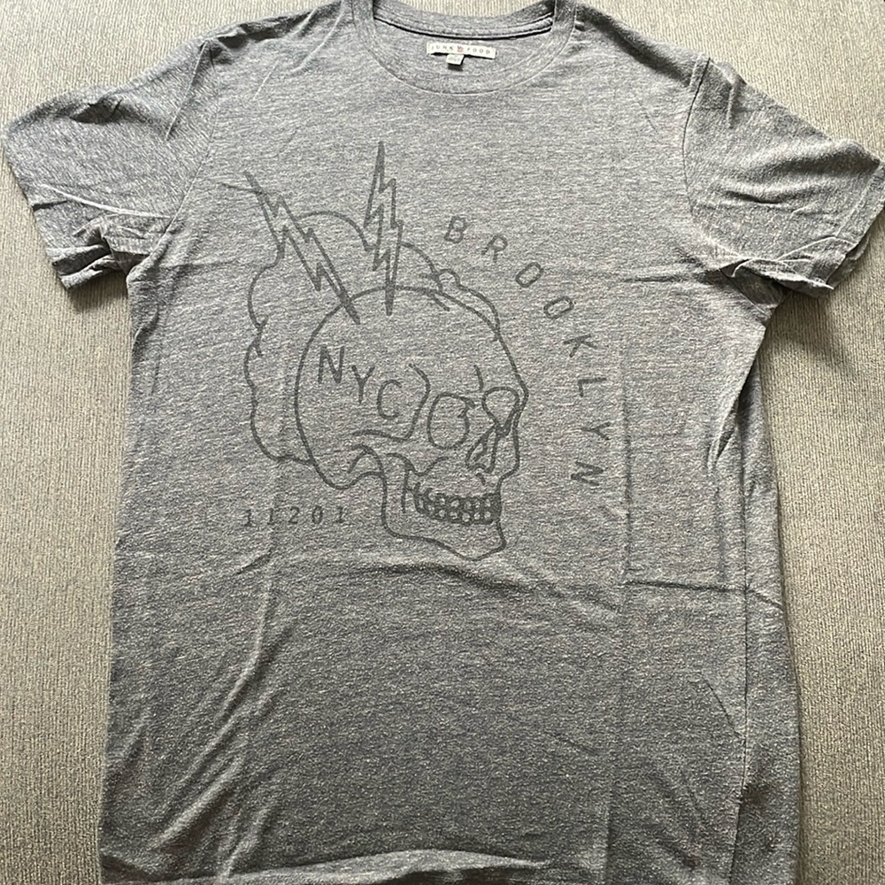Junk Food Clothing Charcoal Skull Graphic Tee